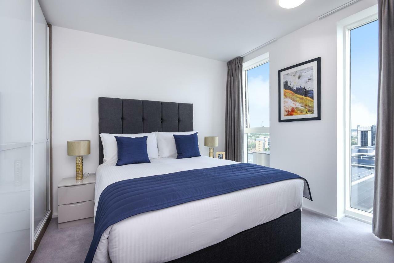 Millharbour Residences London Eksteriør bilde